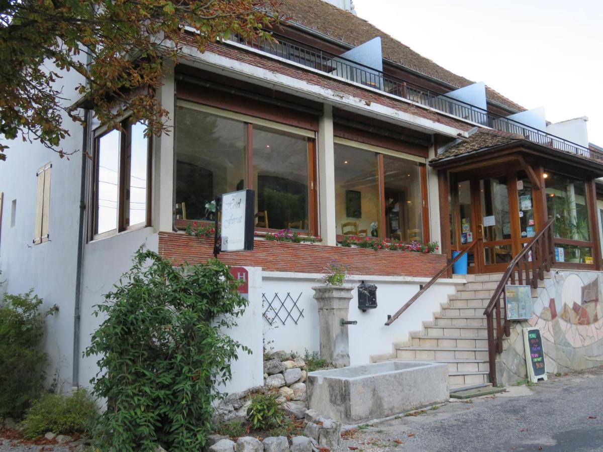 Hotel Restaurant Le Traineau Clelles Exterior photo
